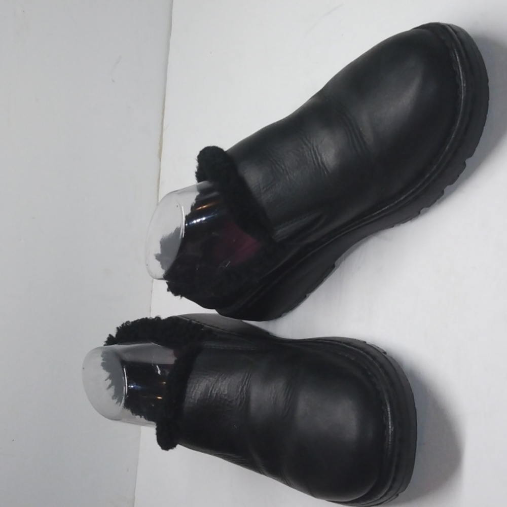 Chaco Black Slip-On Fur-Lined Clogs